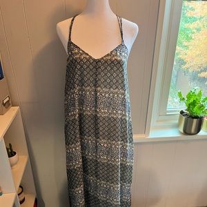 Madewell Maxi Dress. Beautiful Blue Floral Print. Fully lined.